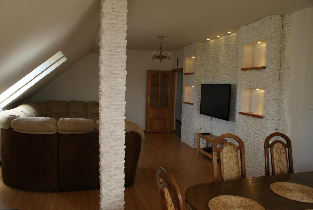 Wczasy U Juliana Apartament Drewnica Exteriör bild