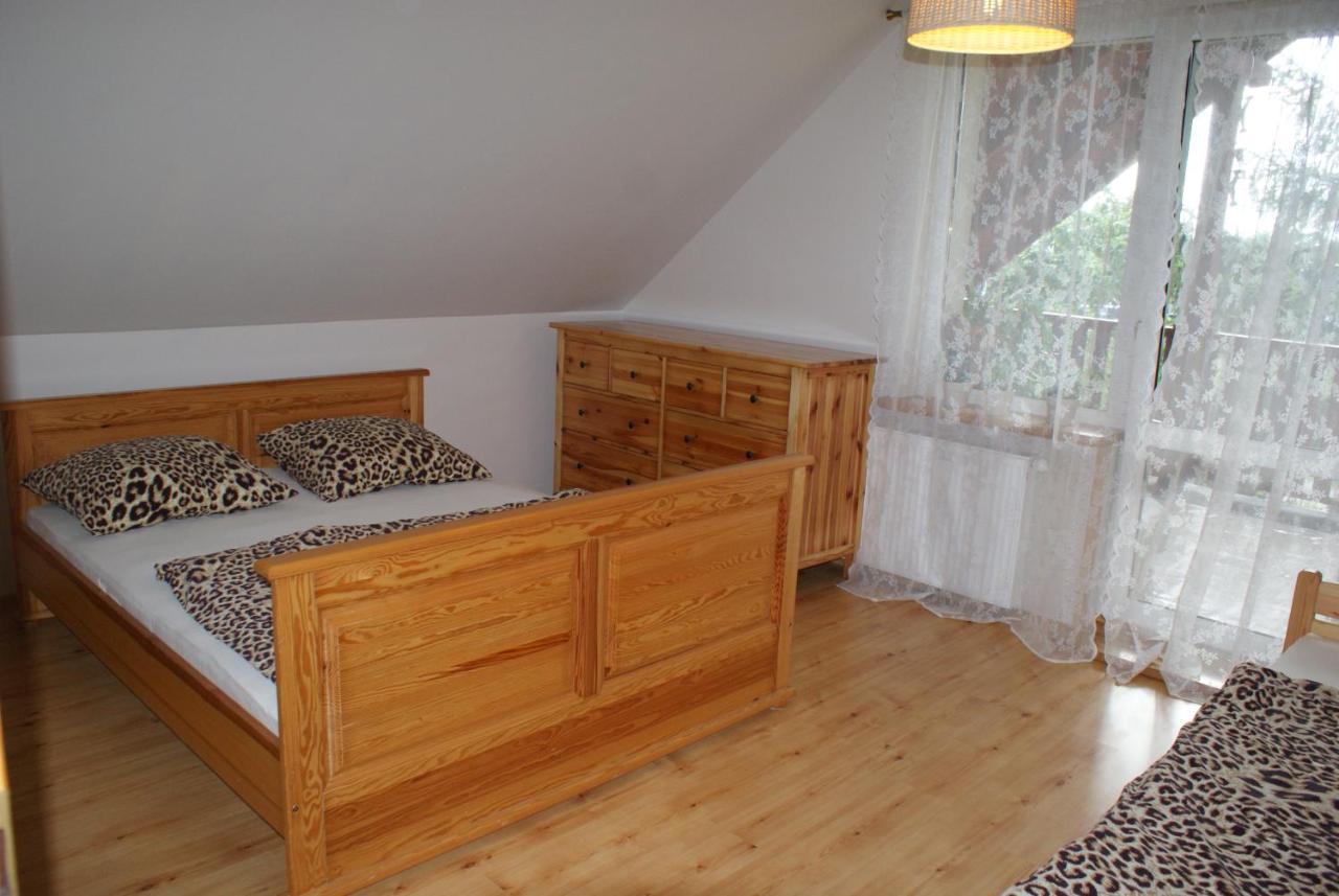 Wczasy U Juliana Apartament Drewnica Exteriör bild
