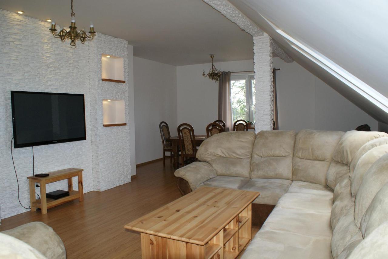 Wczasy U Juliana Apartament Drewnica Exteriör bild
